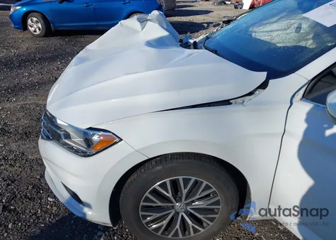 2021 Volkswagen Jetta 1.4T R-Line/1.4T S/1.4T Se z USA, uszkodzony, nr VIN 3VWC57BU3MM104022